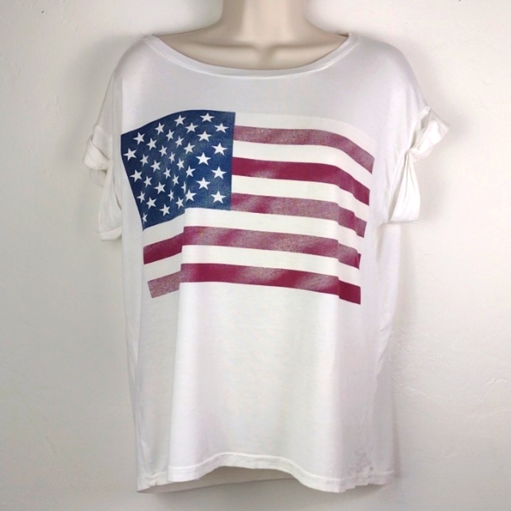 Boyfriend Rolled Sleeve US Flag White Crew Neck Tagless Tee